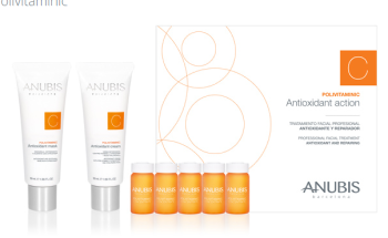 Anubis Barcelona Набор Polivitaminic Glowing Pack: Антиоксидантный витаминизирующий крем 50 мл+Антиоксидантная сыворотка-бустер 30 мл+Концентрат феруловая кислота с витамином С и ДМАЭ 4 амп. по 1,5 мл