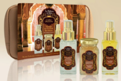 La Sultane de Saba Набор «Аюрведа» Ayurveda: Масло для тела Oil 50 мл+Гоммаж Протеины шелка Gommage 100 мл+Парфюмерный лосьон-спрей Spray 50 мл 