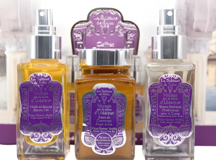 La Sultane de Saba Набор «Путешествие в Индию»: Гоммаж Сахарный 100 мл, Масло 50 мл+Парфюмерный лосьон-спрей 50 мл Body Voyage India 